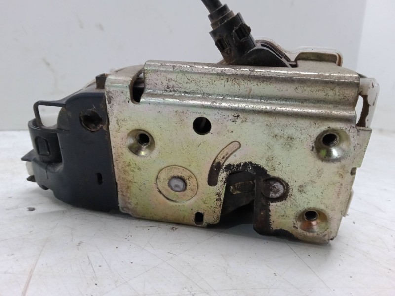 Recambio de cerradura puerta delantera derecha para citroën c3 i (fc_, fn_) 1.4 i referencia OEM IAM   