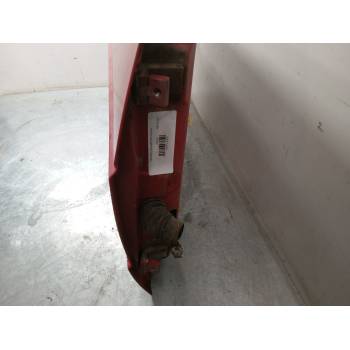 PUERTA DELANTERA DERECHA 