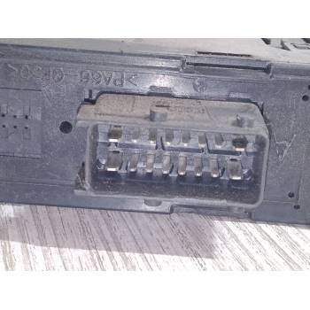 ELEVALUNAS ELECTRICO DELANTERO DERECHO 