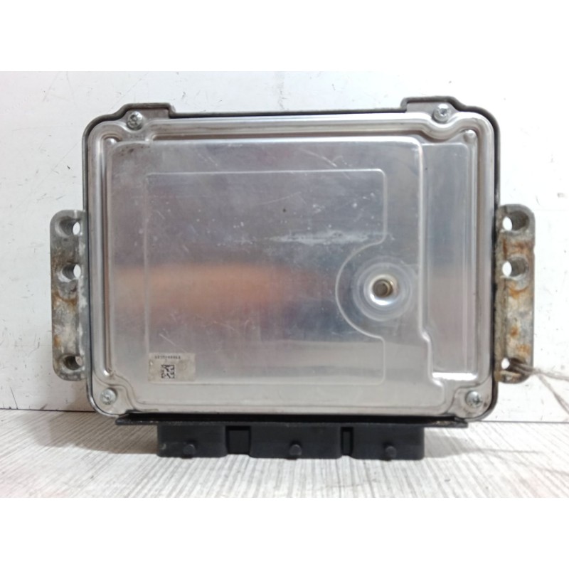 Recambio de centralita motor uce para renault espace iv (jk0/1_) 2.2 dci (jk0h) referencia OEM IAM 82003115508200441820  0281012