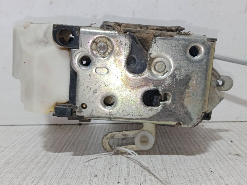 Recambio de cerradura puerta delantera derecha para fiat punto furgoneta/hatchback (188_) 1.2 60 referencia OEM IAM   