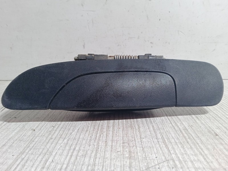 Recambio de maneta exterior puerta trasera izquierda para ford mondeo i sedán (gbp) 1.8 td referencia OEM IAM   