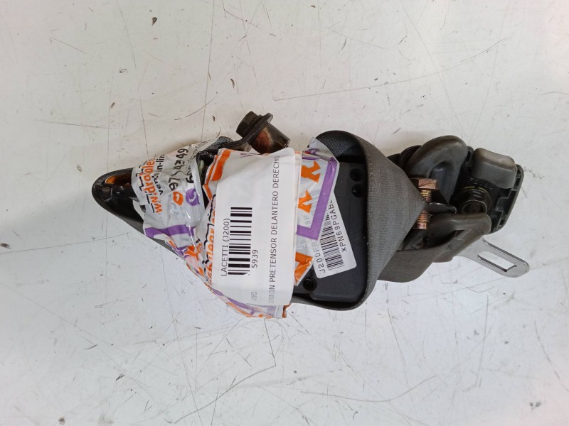Recambio de cinturon con pretensor delantero derecho para chevrolet lacetti (j200) 1.4 16v referencia OEM IAM   