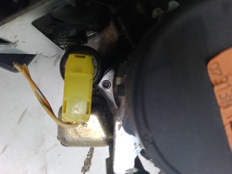Recambio de cinturon seguridad delantero izquierdo para opel agila (a) (h00) 1.2 16v (f68) referencia OEM IAM    Recambio de cinturon seguridad delantero izquierdo para opel agila (a) (h00) 1.2 16v (f68) referencia OEM IAM