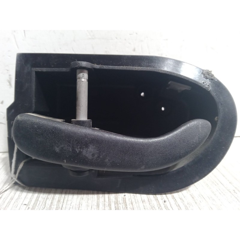 Recambio de maneta interior puerta delantera izquierda para ford mondeo i sedán (gbp) 1.8 td referencia OEM IAM   