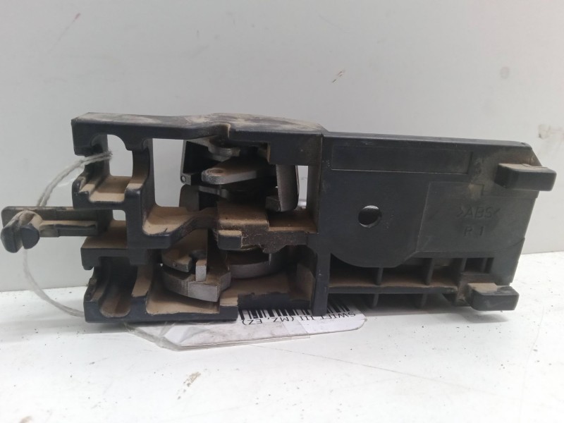 Recambio de maneta interior puerta delantera derecha para suzuki swift iii (mz, ez) 1.3 (rs 413) referencia OEM IAM   