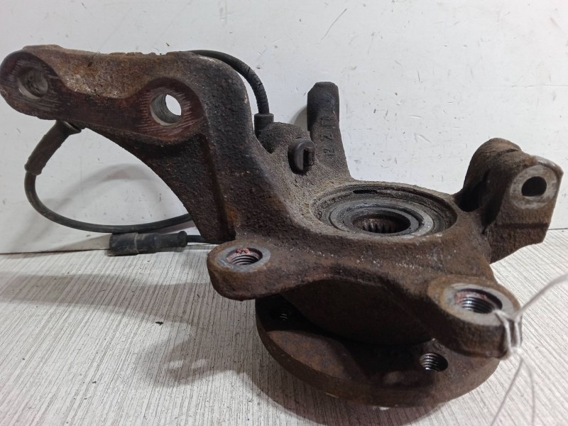 Recambio de mangueta delantera derecha para renault twingo i (c06_) 1.2 (c066, c068) referencia OEM IAM   