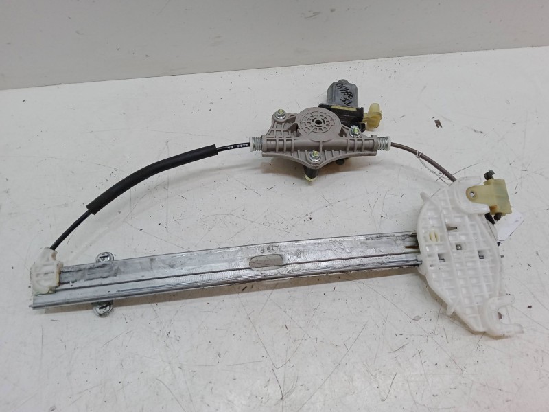 Recambio de elevalunas trasero izquierdo para kia stonic (yb) 1.0 t-gdi referencia OEM IAM 83450H8000  