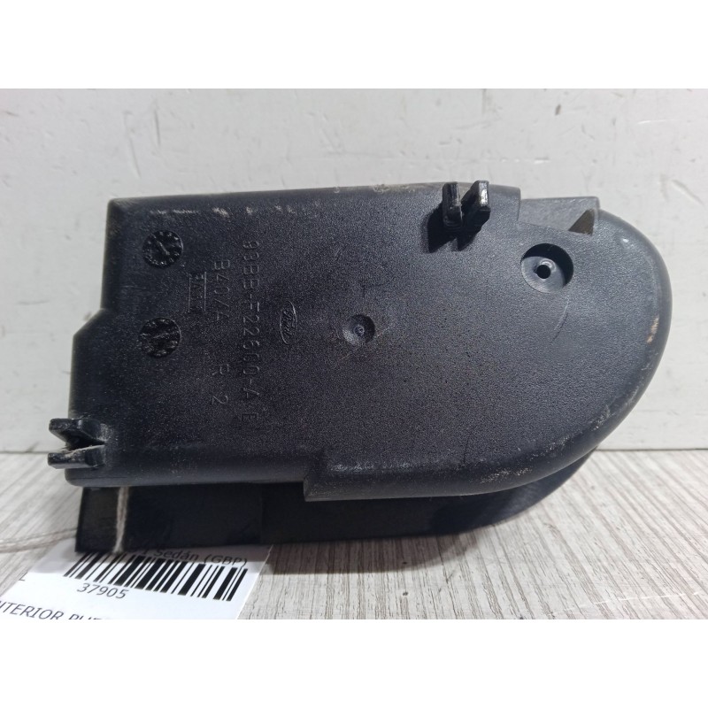 Recambio de maneta interior puerta trasera derecha para ford mondeo i sedán (gbp) 1.8 td referencia OEM IAM   