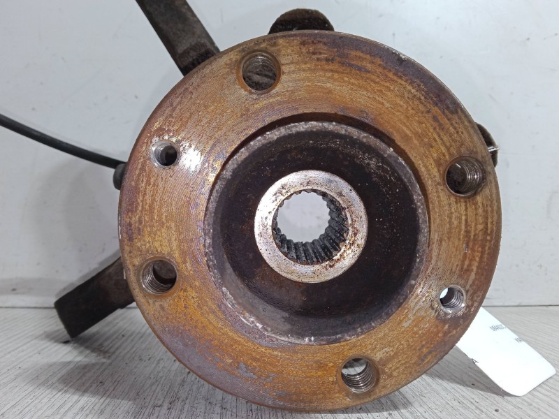 Recambio de mangueta delantera derecha para renault twingo i (c06_) 1.2 (c066, c068) referencia OEM IAM   