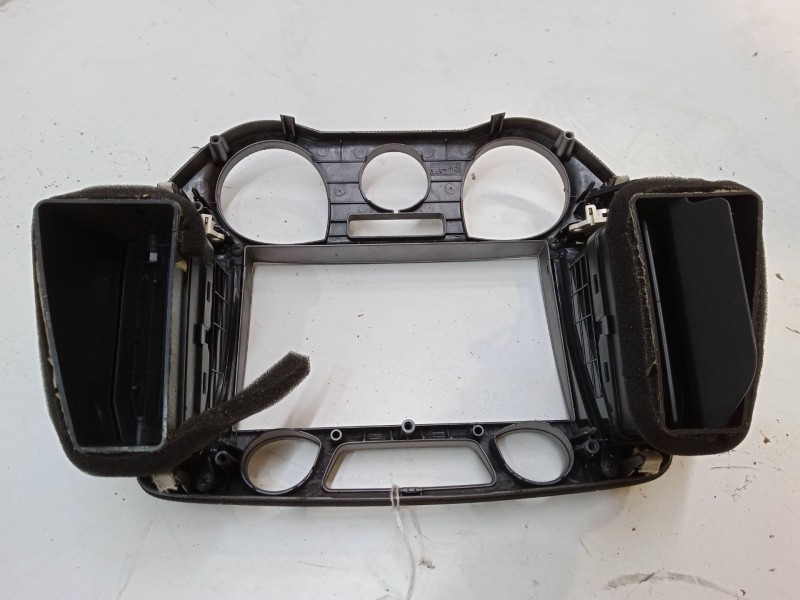 Recambio de aireador central para hyundai i20 i (pb, pbt) 1.2 referencia OEM IAM   