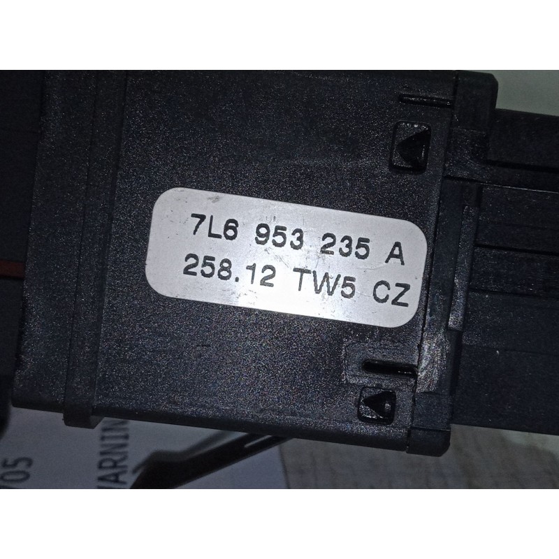 Recambio de warning para volkswagen touareg (7la, 7l6, 7l7) 5.0 v10 tdi referencia OEM IAM 7L6953235A  