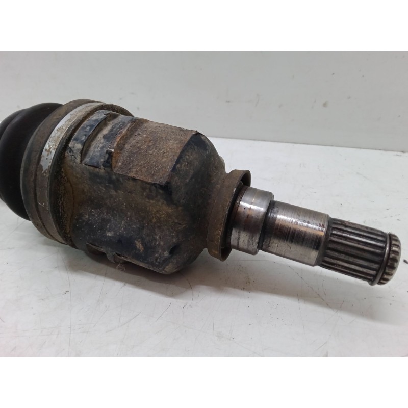 Recambio de transmision delantera derecha para toyota corolla (_e12_) 1.4 vvt-i (zze120_) referencia OEM IAM   