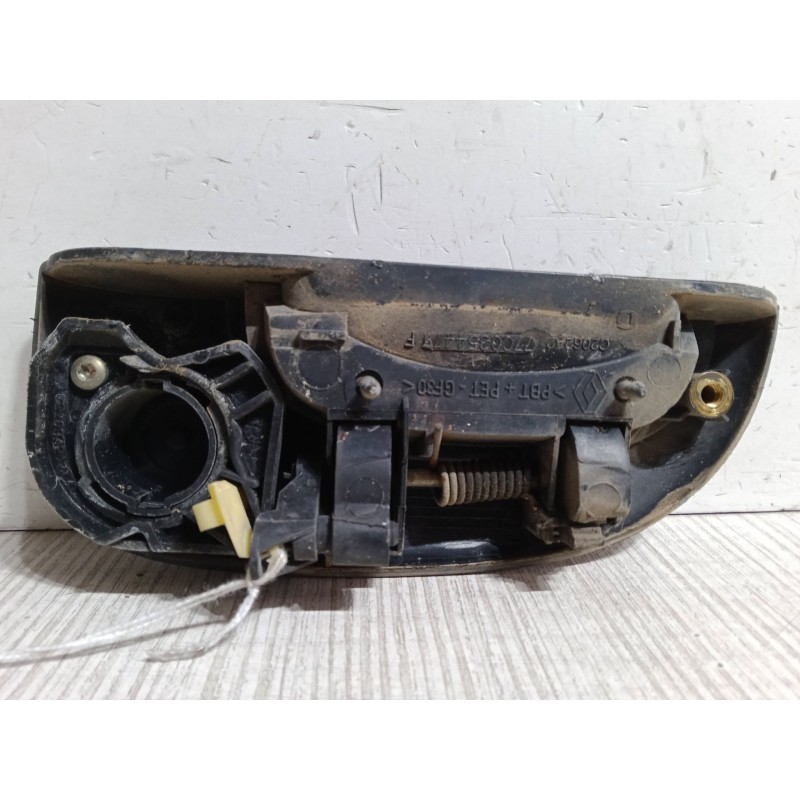 Recambio de maneta exterior puerta delantera derecha para renault kangoo (kc0/1_) 1.5 dci (kc08, kc09) referencia OEM IAM   