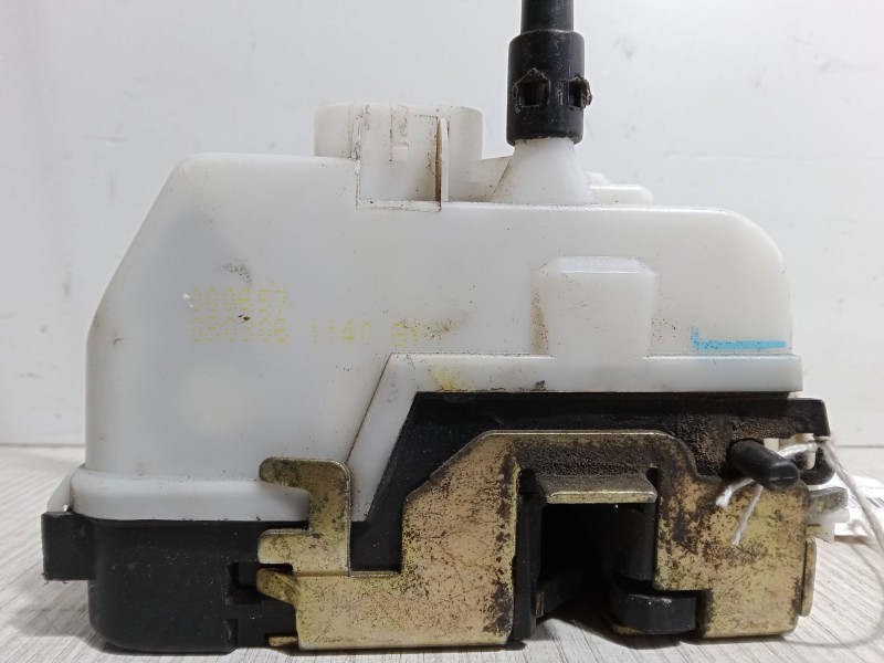 Recambio de cerradura puerta trasera izquierda para renault laguna ii (bg0/1_) 1.9 dci (bg1a, bg1w, bg0g) referencia OEM IAM   