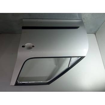 PUERTA DELANTERA IZQUIERDA 