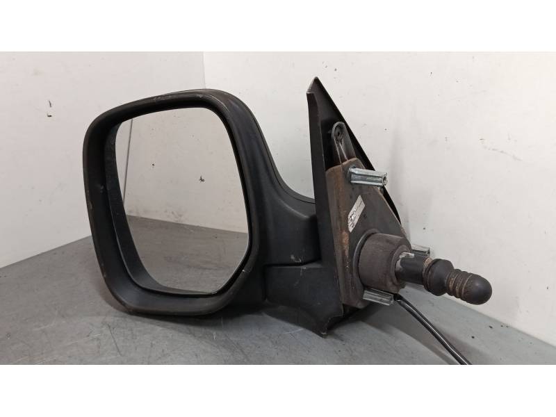 RETROVISOR IZQUIERDO 