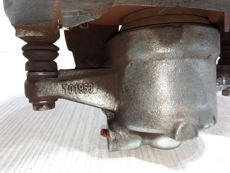 Recambio de pinza freno delantera derecha para peugeot bipper tepee 1.4 hdi referencia OEM IAM Z0H54/22  