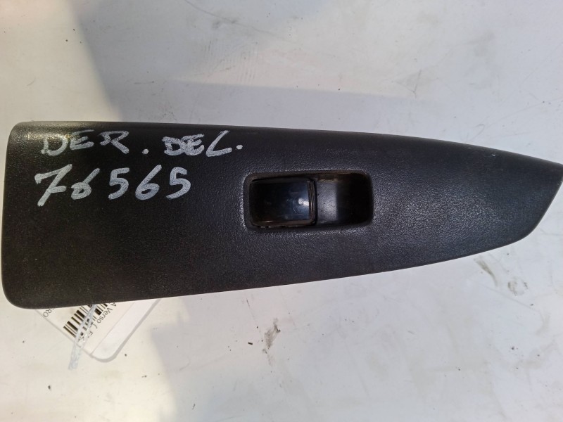 Recambio de mando elevalunas delantero derecho para toyota corolla verso (_e12_) 1.6 vvt-i (zze121_) referencia OEM IAM   