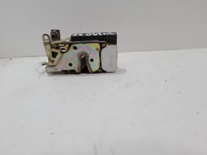 Recambio de cerradura puerta delantera izquierda para chevrolet camaro 3.4 v6 referencia OEM IAM   