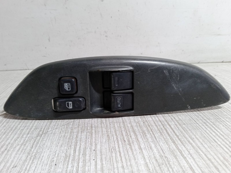 Recambio de mando elevalunas delantero izquierdo para toyota yaris (_p1_) 1.3 (ncp10_, scp12_) referencia OEM IAM   