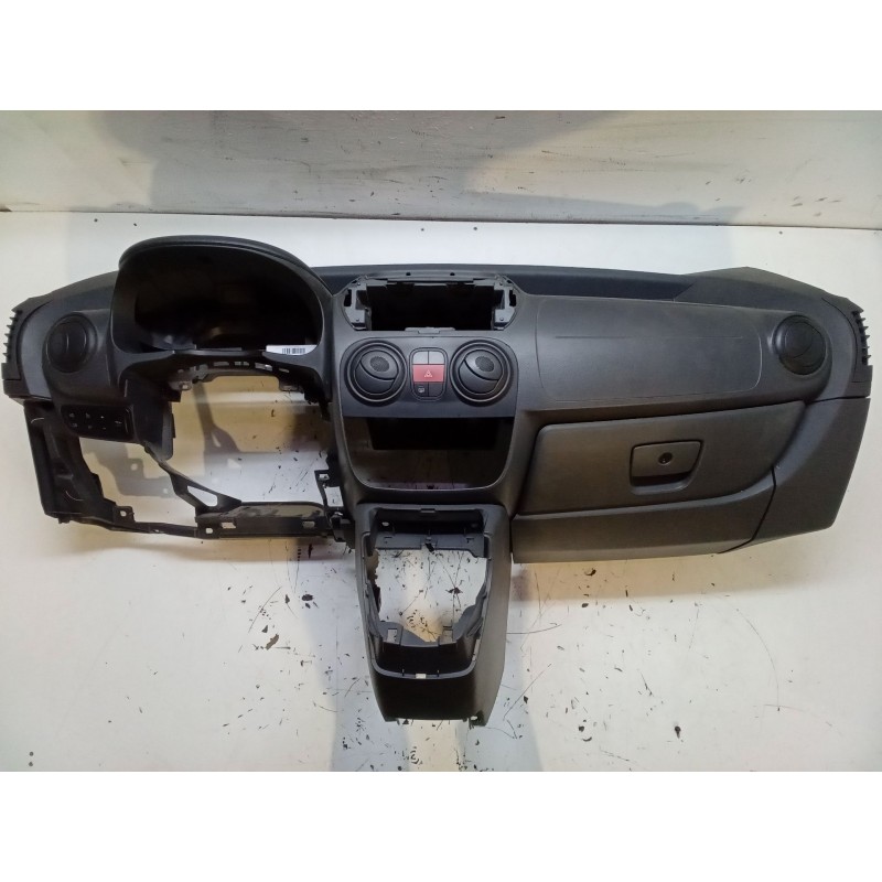 Recambio de salpicadero para peugeot bipper tepee 1.4 hdi referencia OEM IAM   