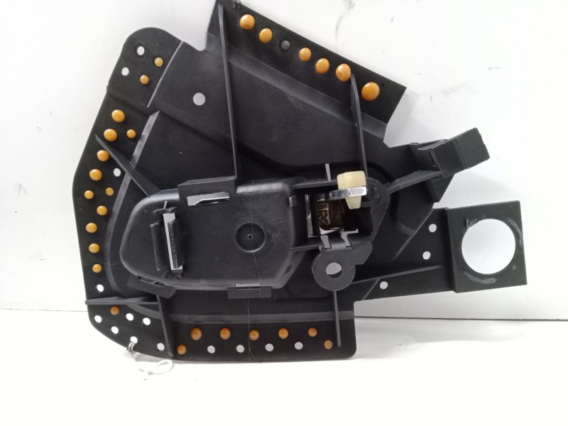 Recambio de maneta interior puerta trasera derecha para mercedes-benz clase m (w163) ml 430 (163.172) referencia OEM IAM    Recambio de maneta interior puerta trasera derecha para mercedes-benz clase m (w163) ml 430 (163.172) referencia OEM IAM