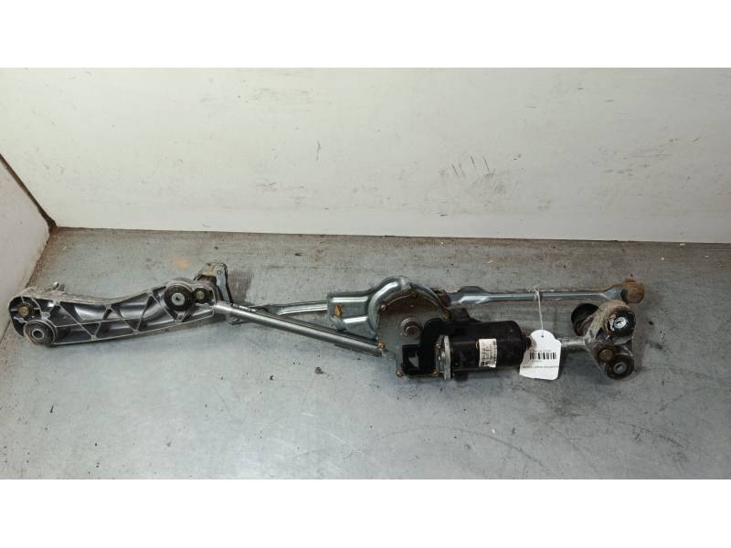 MOTOR LIMPIA DELANTERO 