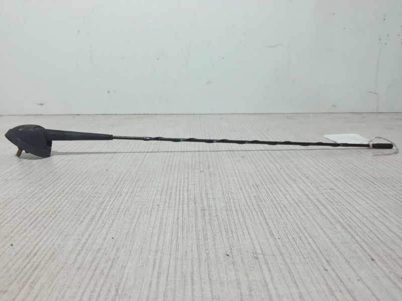 Recambio de base de antena para peugeot bipper tepee 1.4 hdi referencia OEM IAM   