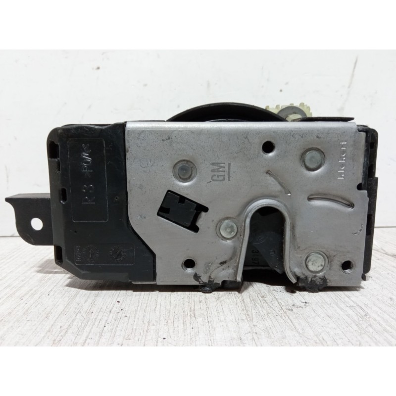 Recambio de cerradura puerta delantera derecha para opel astra h sedán (a04) 1.7 cdti (l69) referencia OEM IAM 13210749  