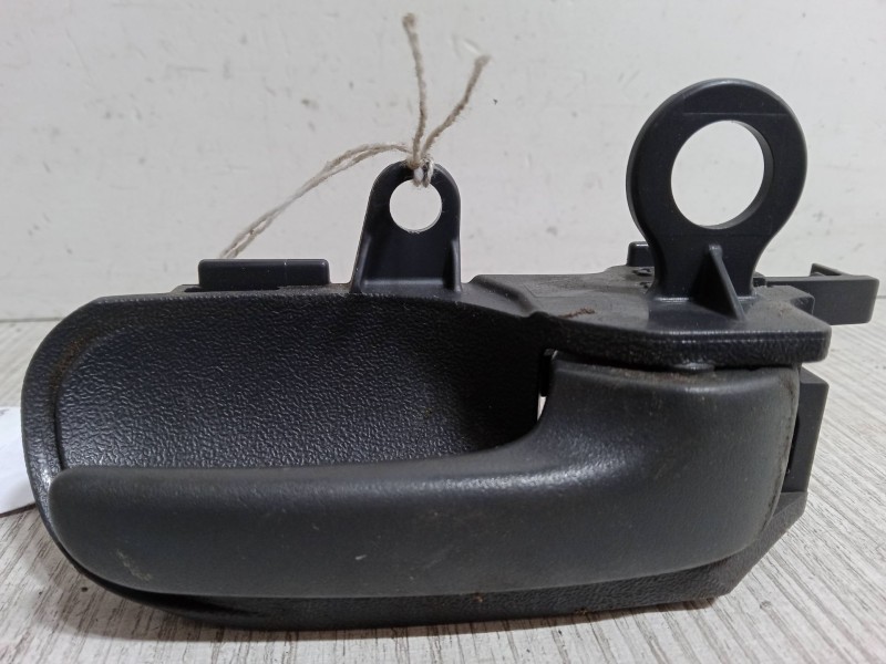 Recambio de maneta interior puerta delantera derecha para toyota yaris (_p1_) 1.3 (ncp10_, scp12_) referencia OEM IAM   