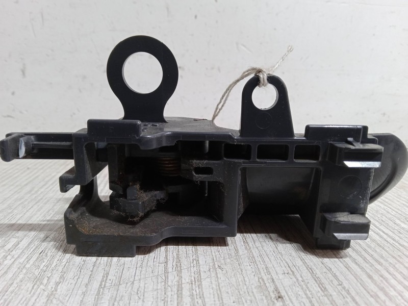 Recambio de maneta interior puerta delantera derecha para toyota yaris (_p1_) 1.3 (ncp10_, scp12_) referencia OEM IAM   