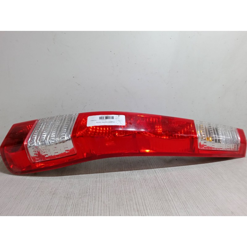 Recambio de piloto trasero derecho para honda cr-v ii (rd_) 2.2 ctdi (rd9) referencia OEM IAM 33500SCAG110M1  