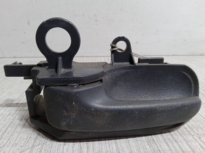 Recambio de maneta interior puerta delantera izquierda para toyota yaris (_p1_) 1.3 (ncp10_, scp12_) referencia OEM IAM   