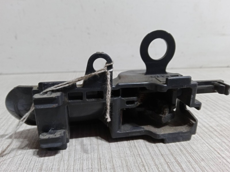 Recambio de maneta interior puerta delantera izquierda para toyota yaris (_p1_) 1.3 (ncp10_, scp12_) referencia OEM IAM   