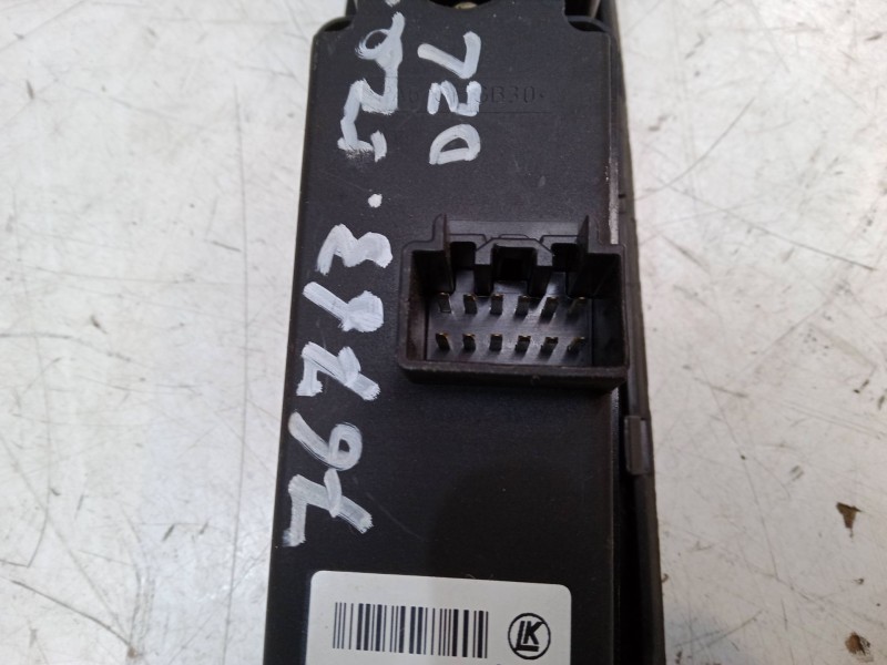 Recambio de mando elevalunas delantero izquierdo para skoda fabia ii (542) 1.4 tsi rs referencia OEM IAM   