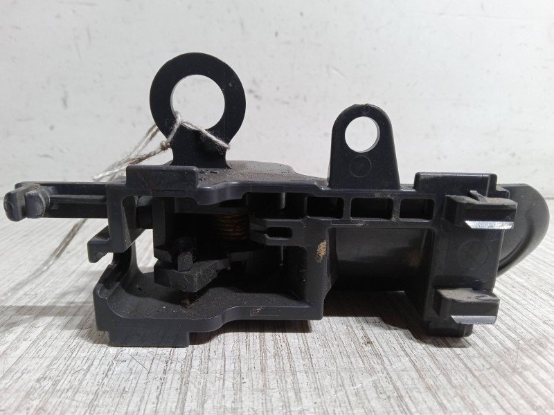 Recambio de maneta interior puerta trasera derecha para toyota yaris (_p1_) 1.3 (ncp10_, scp12_) referencia OEM IAM   