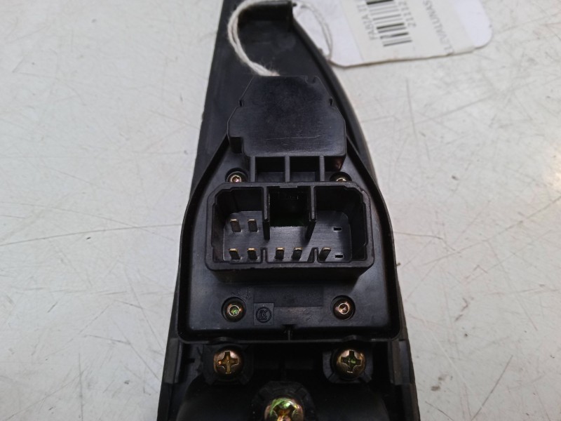 Recambio de mando elevalunas delantero izquierdo para skoda fabia ii (542) 1.4 tsi rs referencia OEM IAM   