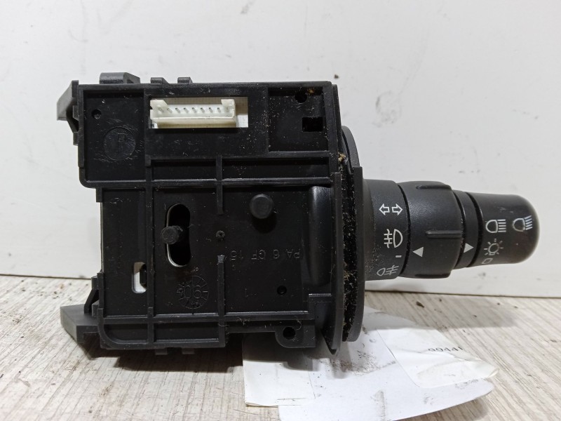 Recambio de mando de intermitencia para renault scénic ii (jm0/1_) 2.0 dci (jm1k) referencia OEM IAM PA6GF15  