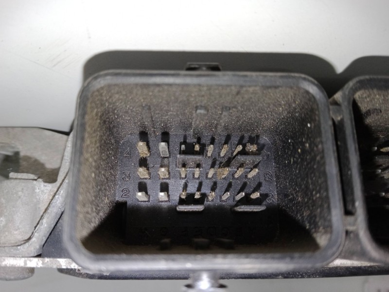 Recambio de centralita motor uce para citroën c2 (jm_) 1.1 referencia OEM IAM 16.623.004.9645989480  