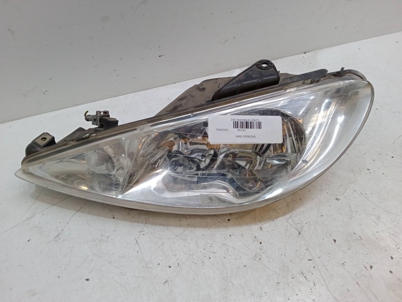 Recambio de faro derecho para peugeot 206 hatchback (2a/c) 1.4 i referencia OEM IAM   