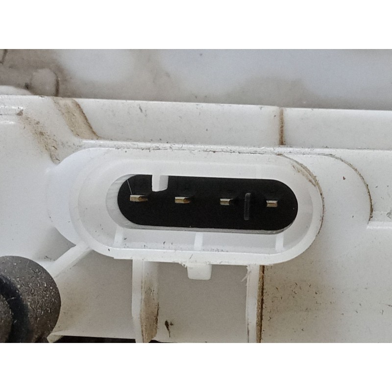 Recambio de cerradura puerta delantera derecha para renault scénic ii (jm0/1_) 2.0 dci (jm1k) referencia OEM IAM   