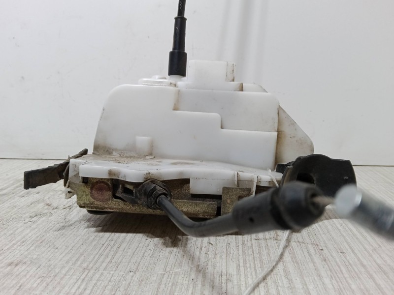 Recambio de cerradura puerta delantera izquierda para renault scénic ii (jm0/1_) 2.0 dci (jm1k) referencia OEM IAM   