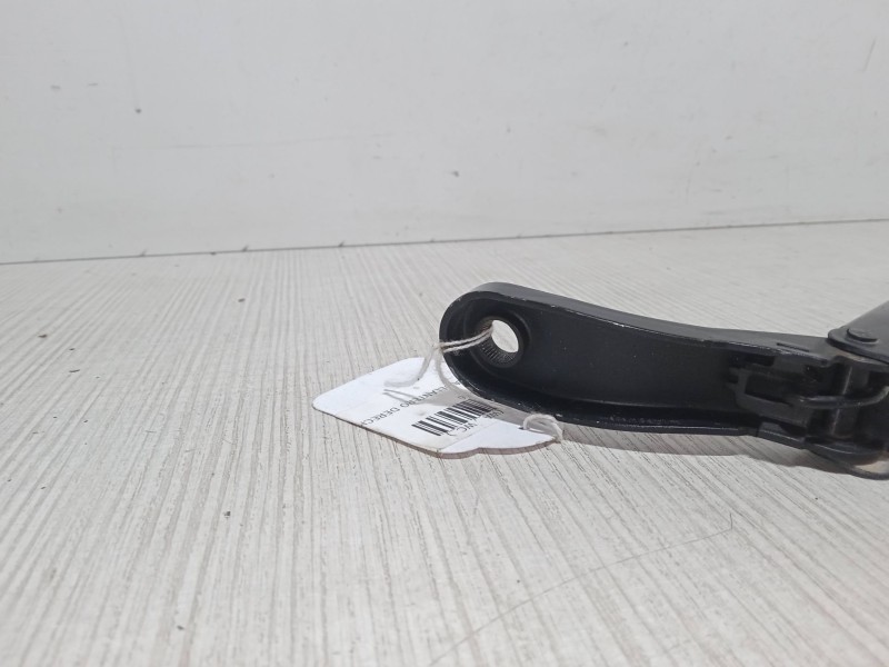 Recambio de brazo limpia delantero derecho para peugeot 207/207+ (wa_, wc_) 1.6 hdi referencia OEM IAM   