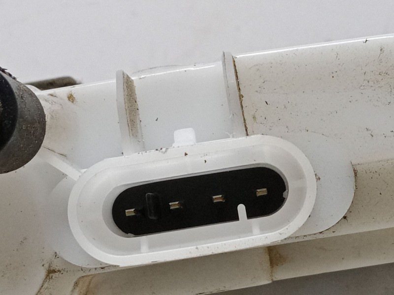 Recambio de cerradura puerta delantera izquierda para renault scénic ii (jm0/1_) 2.0 dci (jm1k) referencia OEM IAM   