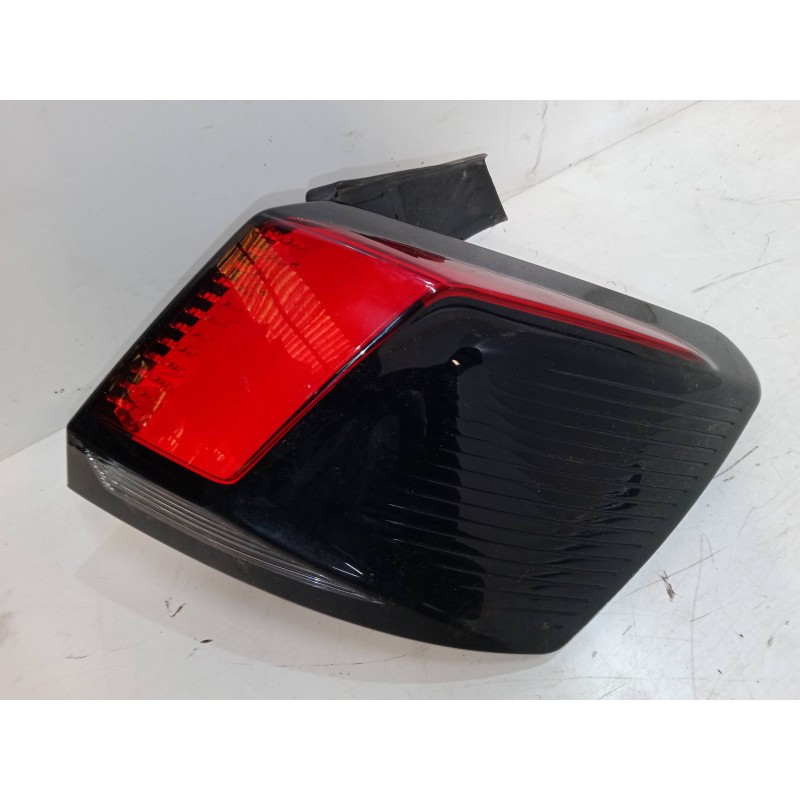 Recambio de piloto trasero derecho para peugeot 3008 suv (mc_, mr_, mj_, m4_) 1.2 thp/ puretech 130 (mrhnsm, mrhnsu, mrhnsj, mrh