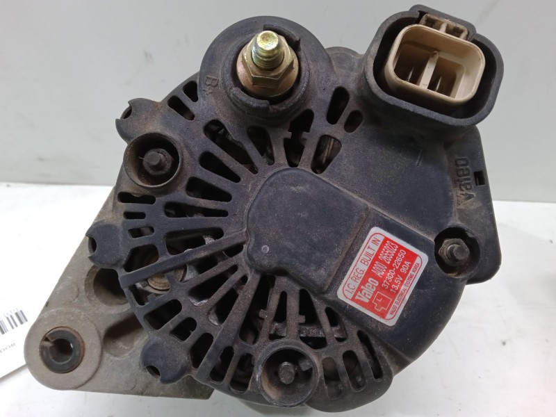 Recambio de alternador para kia cerato i hatchback (ld) 1.6 referencia OEM IAM 37300-22650  
