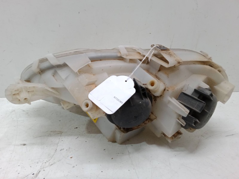 Recambio de faro derecho para smart fortwo coupé (450) 0.7 (450.352, 450.332) referencia OEM IAM   