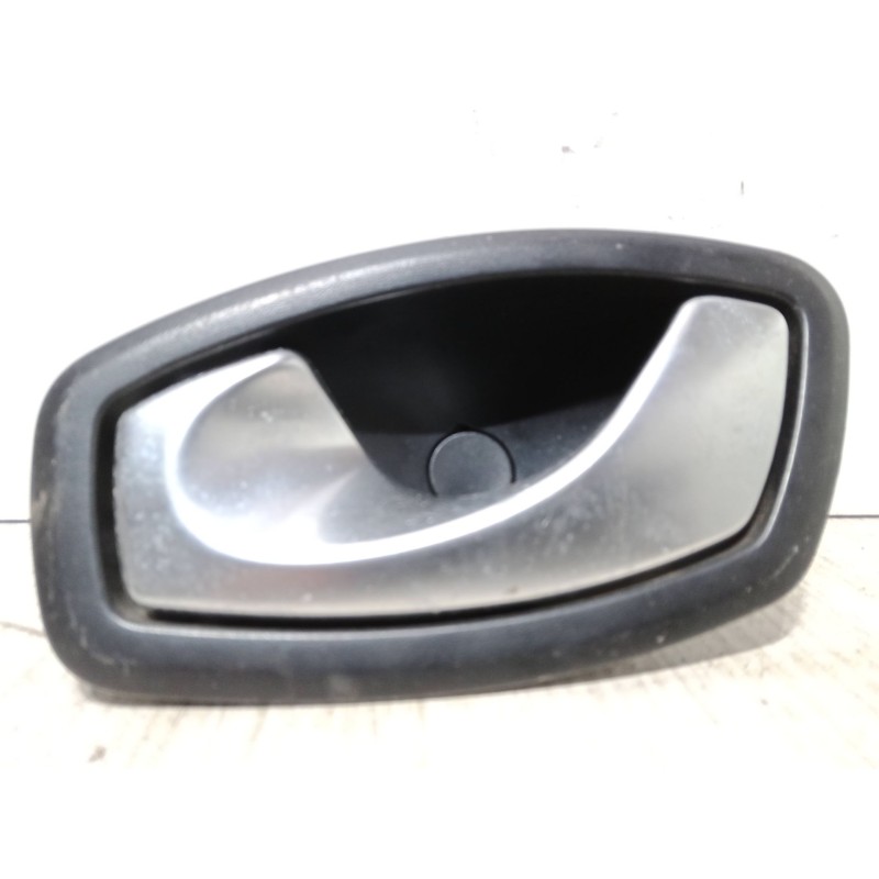 Recambio de maneta interior puerta trasera izquierda para renault clio iv (bh_) 1.5 dci 90 referencia OEM IAM   