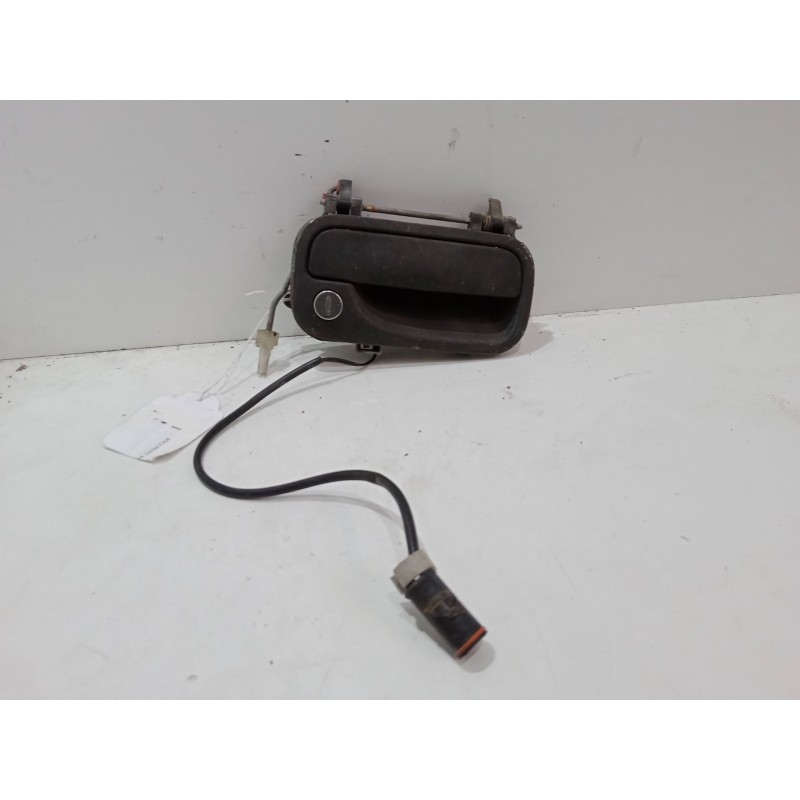 Recambio de maneta exterior puerta delantera derecha para opel corsa b (s93) 1.0 i 12v (f08, f68, m68) referencia OEM IAM   
